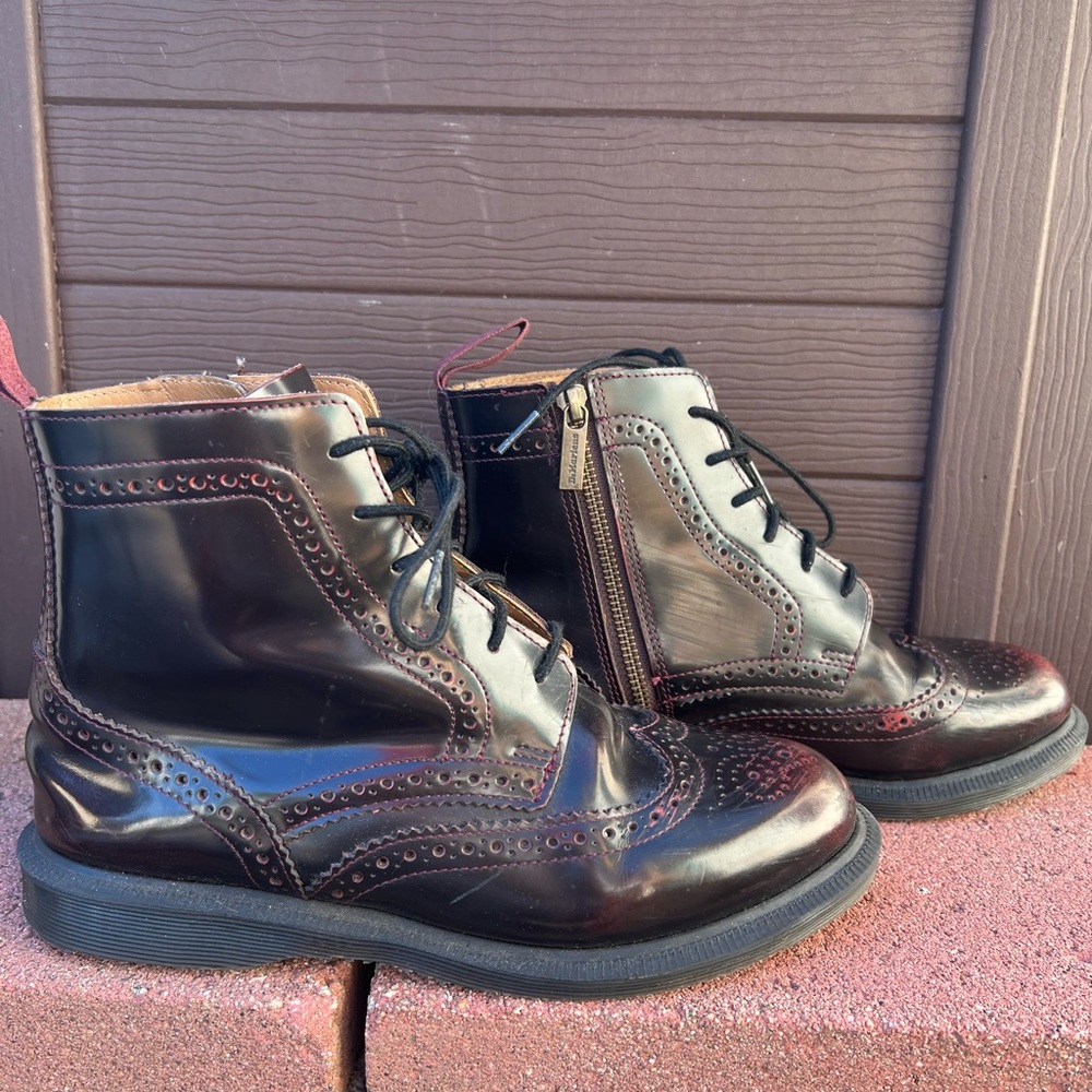 Doc Marten Delphine Dress Ankle Boots leather zip up💕